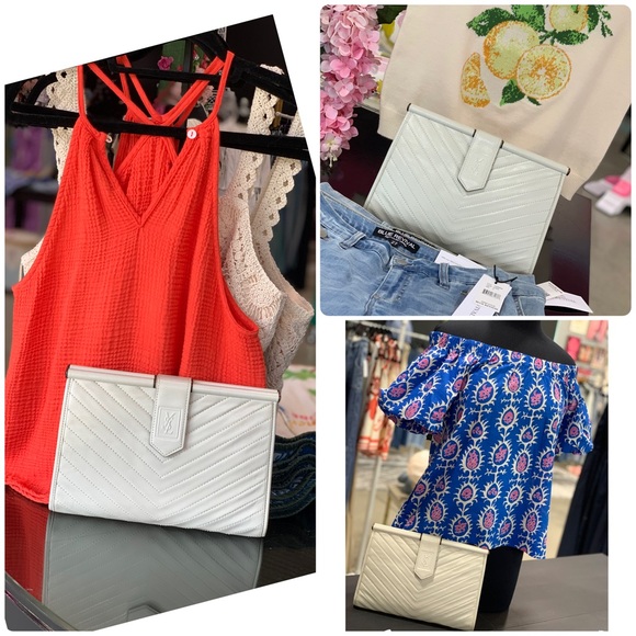 Authentic YSL white leather large clutch e dustbag - Picture 4 of 17